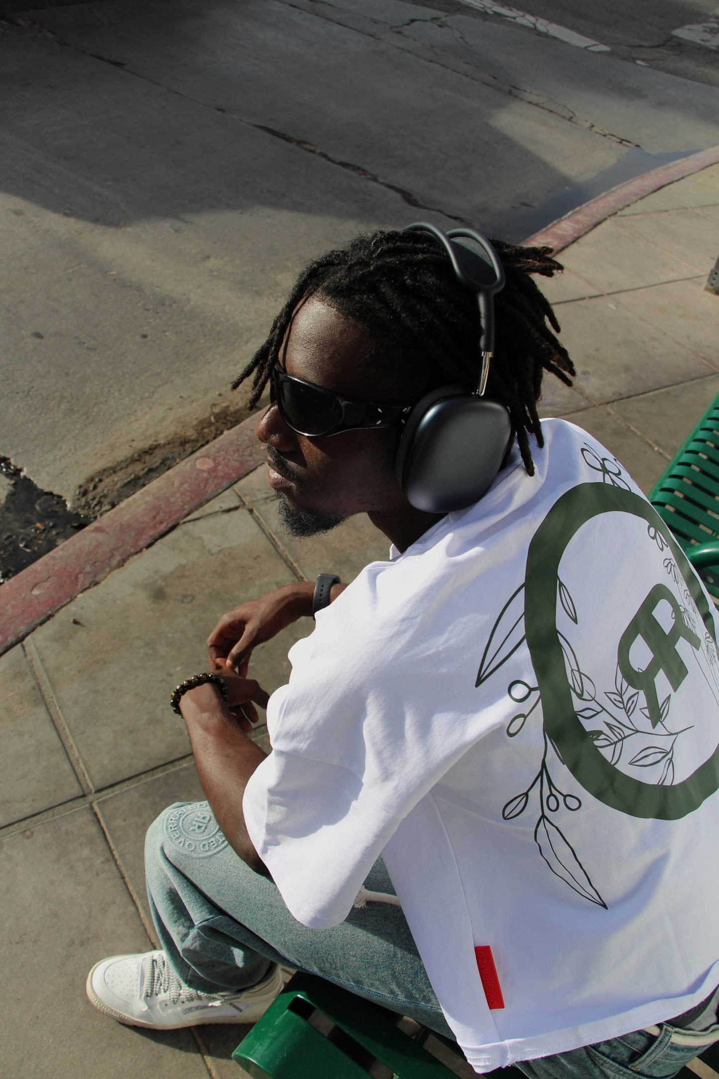 WHITE BOXY FIT T-SHIRT RR OVERRATED